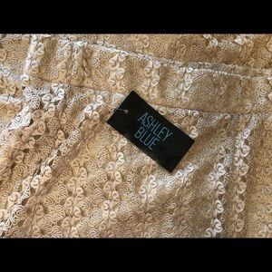 NWT Ashley Blue Brand Creme Lace Ankle Length Elegant Maxi Skirt